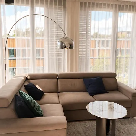 Marina River On The Water - Centrum Apartment